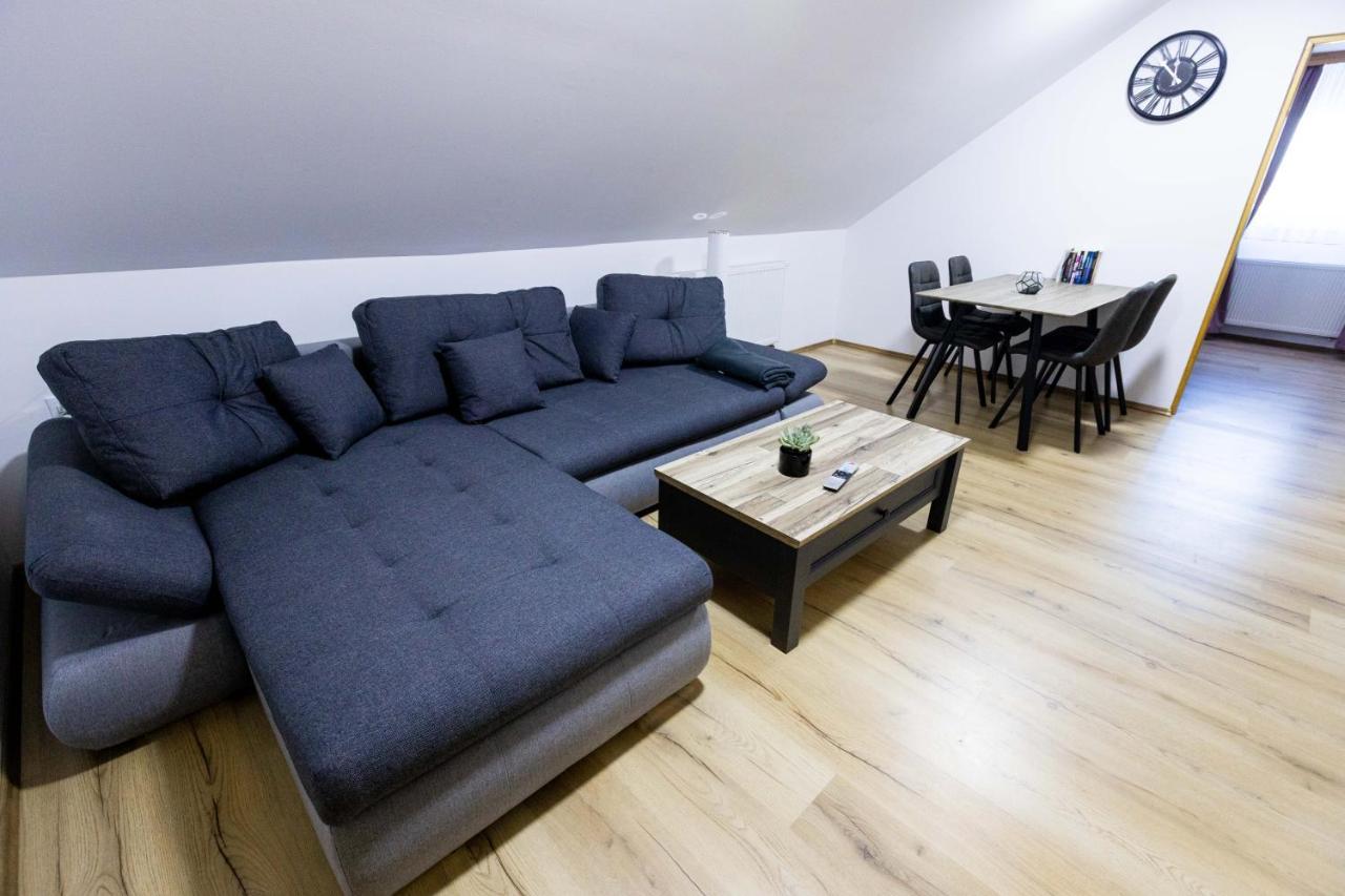 Apartmani Tomsic Darda Exterior foto